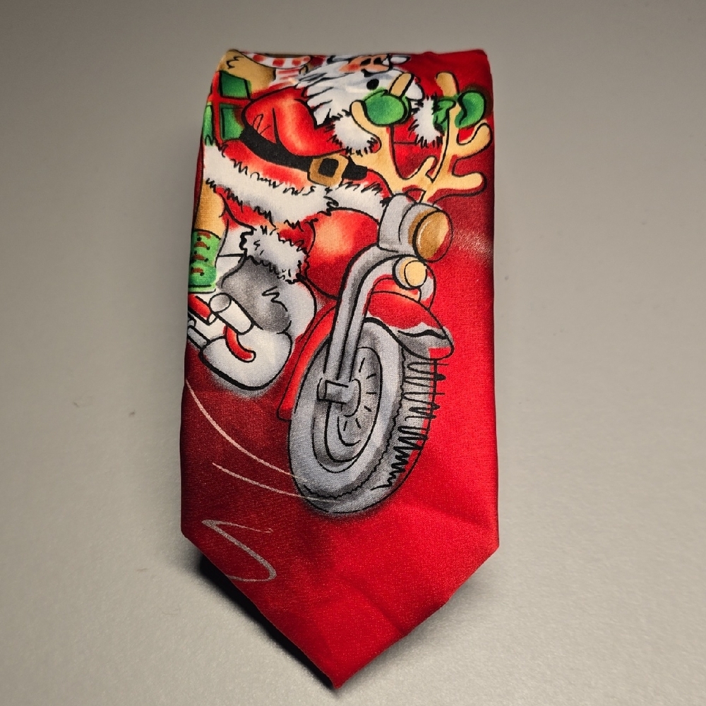 Festive Garcia Collection#62 Santa Claus Tie